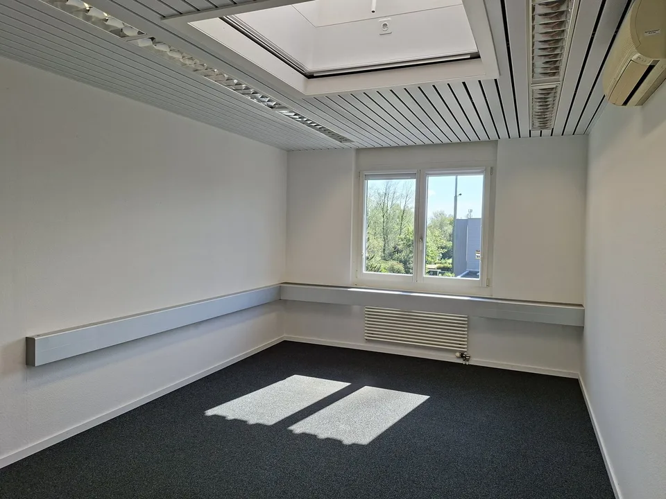 Office / commercial space in the east of Weinfelden – photo 8 of 12