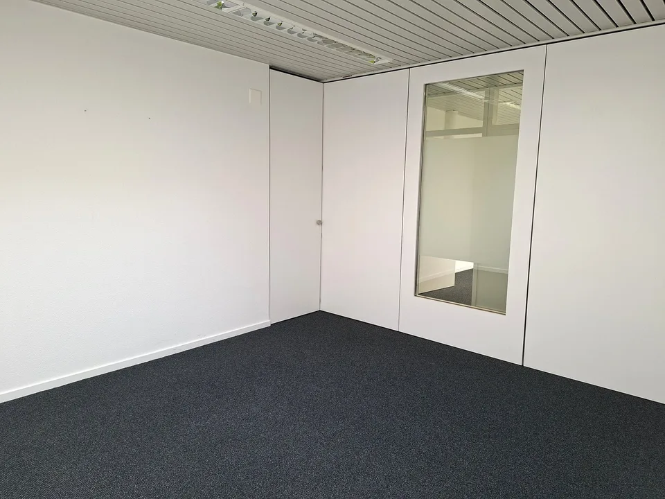 Office / commercial space in the east of Weinfelden – photo 4 of 12