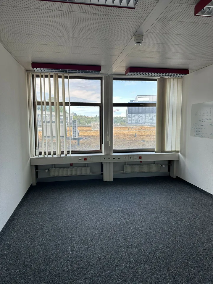 Spazio ufficio alla stazione SBB di Berna – foto 2 di 3