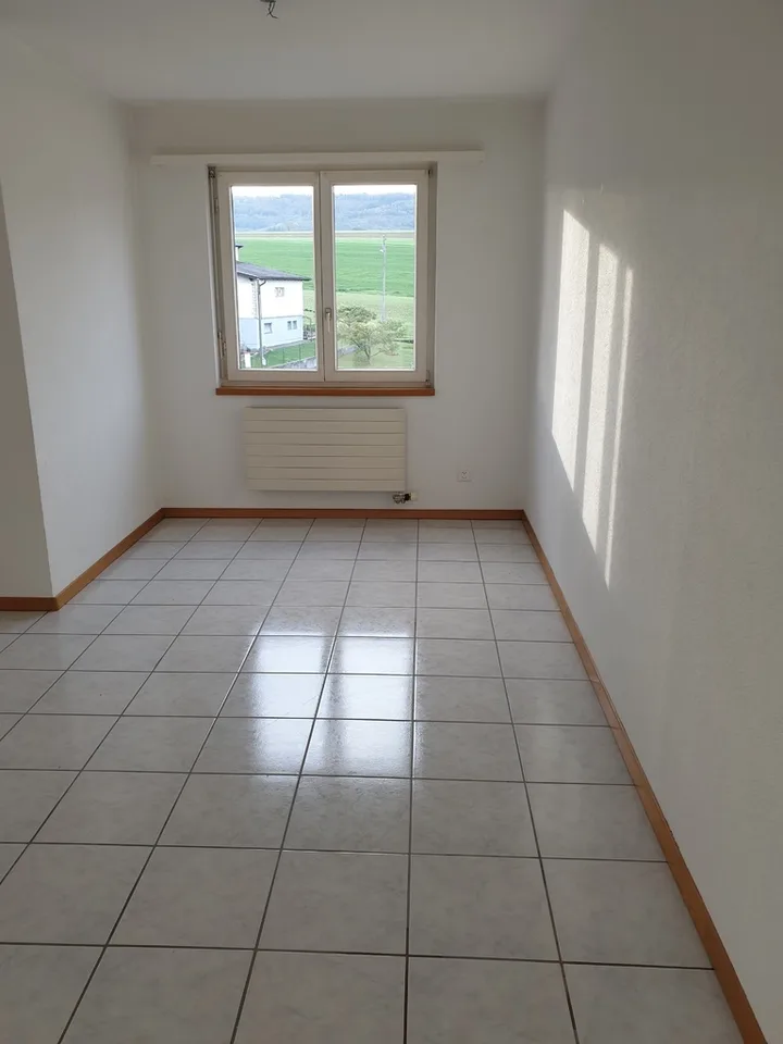 Appartement de 106 m2, 4 pièces au 2e étage – photo 3 sur 5