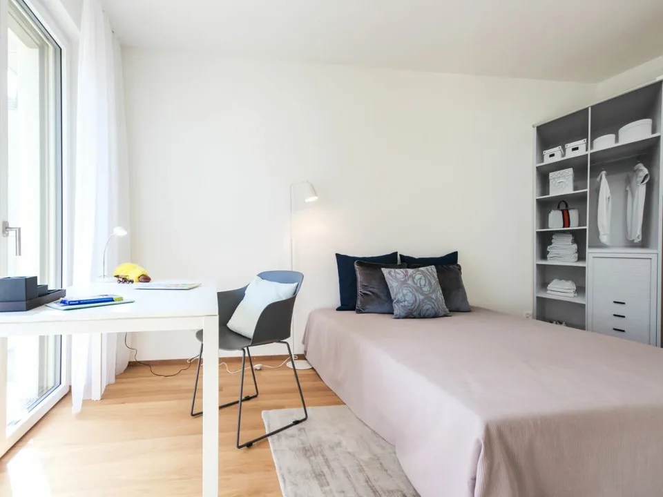 4.5-Zimmer Maisonette mit Hausgefühl und charmantem Garten – Foto 9 von 13