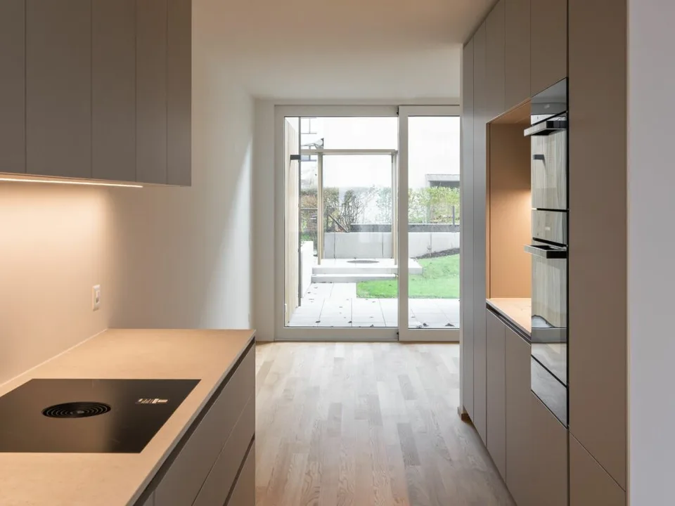 4.5-Zimmer Maisonette mit Hausgefühl und charmantem Garten – Foto 3 von 13