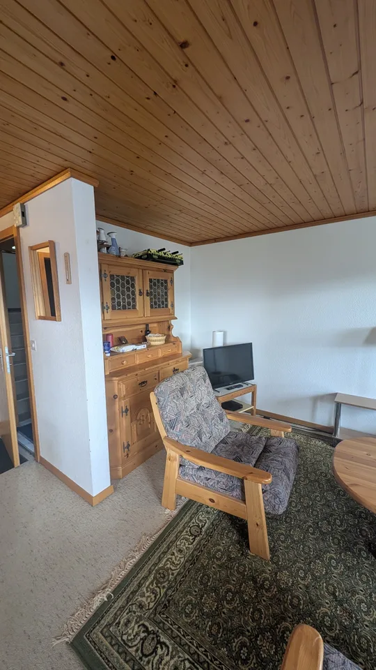Charmante möblierte 2.5 Zimmer Ferienwohnung im Ferienparadies – Foto 3 von 17