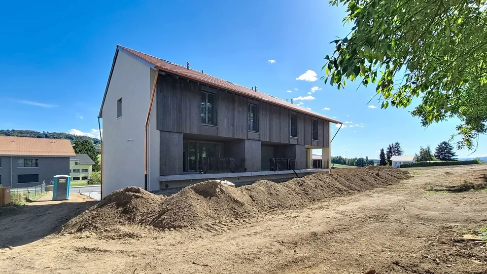 3 ville contigue 5.5 pezzi con giardino privato a Dompierre – foto 12 di 13