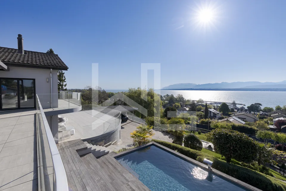 Exklusive moderne Immobilie - Panoramablick auf den See – Foto 10 von 13