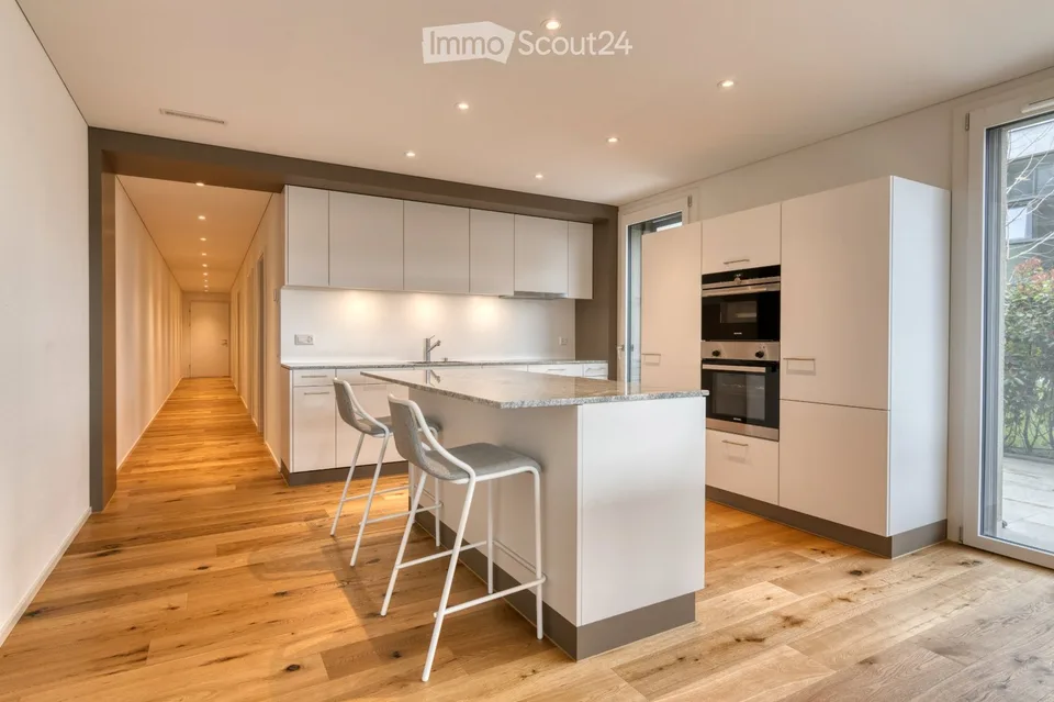 Moderne möblierte Wohnung in Vully, mit Blick auf den Murtensee – Foto 2 von 5