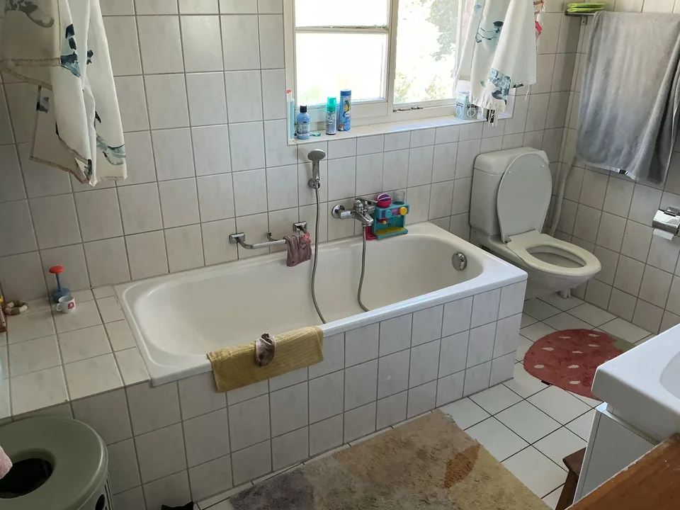 Charmantes "Stöckli/Riegel-Einfamilienhaus" in Allschwil – Foto 2 von 10