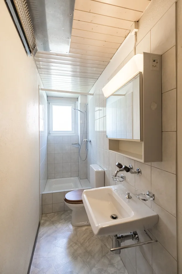 5-Zimmer-Altbauwohnung an zentraler Lage in Baden – Foto 5 von 7