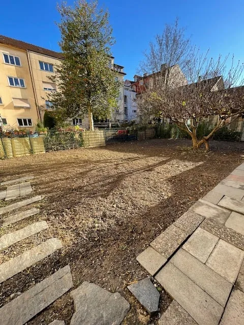 Bel appartement de 3 pièces rénové avec jardin commun - Centre de Bienne – photo 9 sur 10