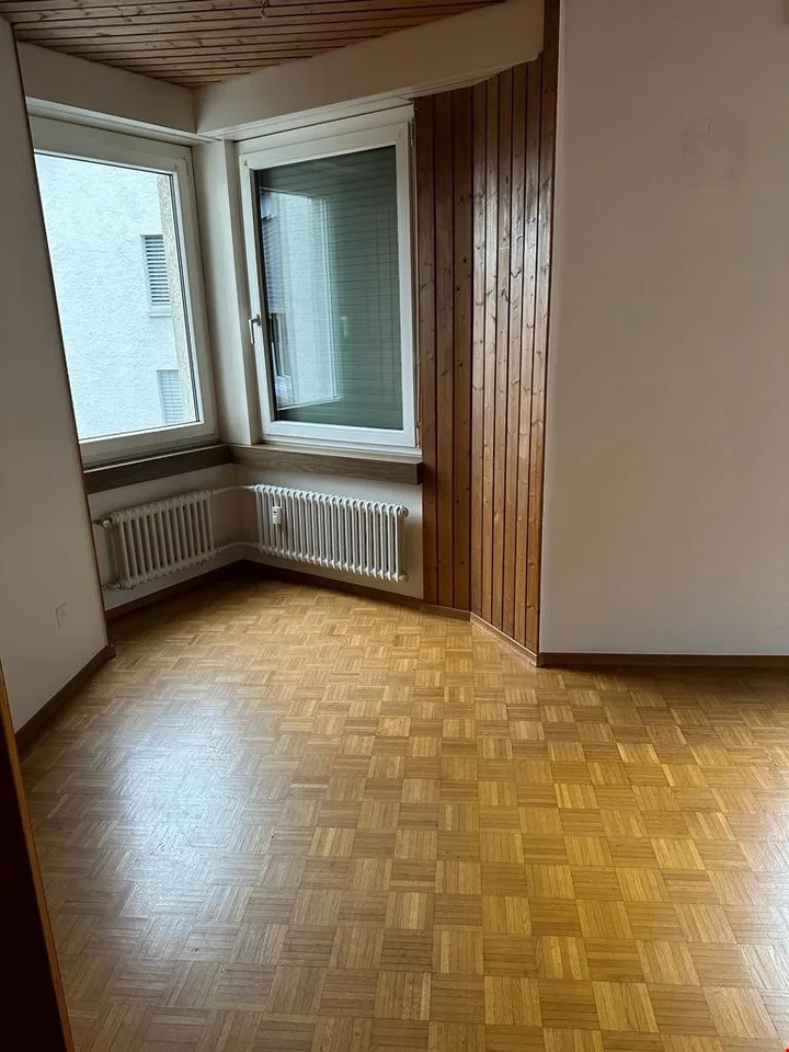 Zu vermieten 2.5 Zimmerwohnung an der Bahnhofstr. in St. Margrethen – Foto 2 von 10