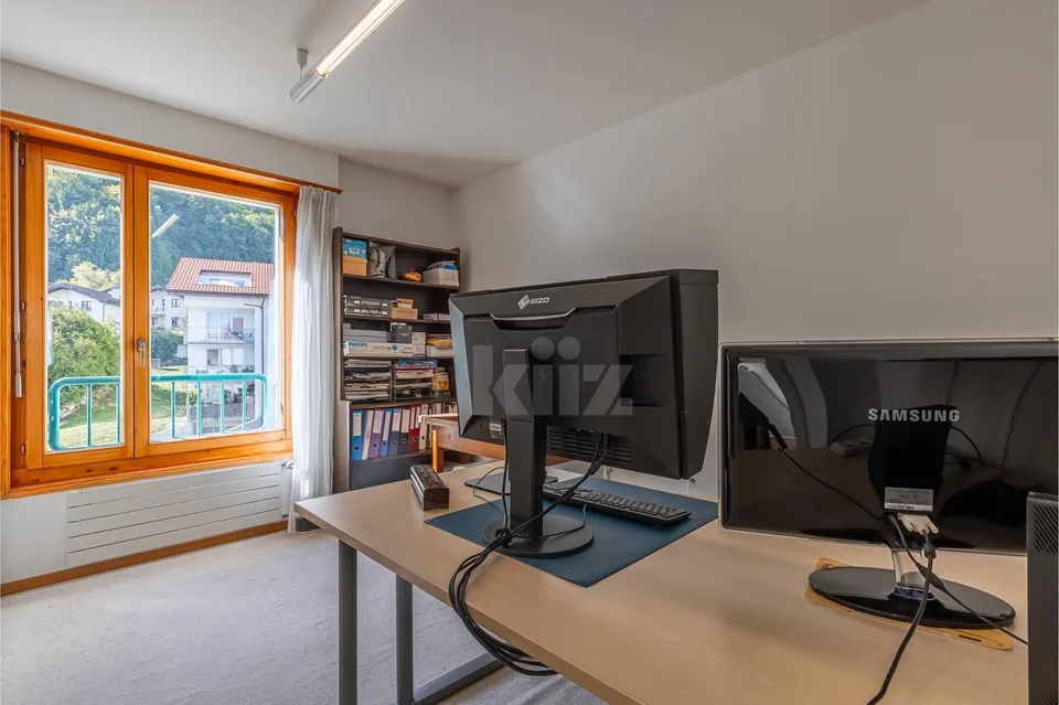 Charmanter Apartment mit Blick auf den See und die Berge – Foto 9 von 13