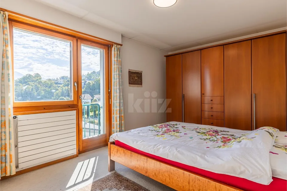 Charmanter Apartment mit Blick auf den See und die Berge – Foto 8 von 13
