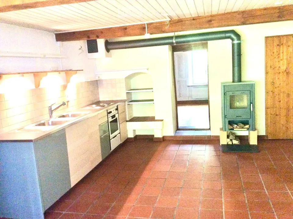 Appartamento accogliente di 3 locali in una casa colonica – foto 4 di 5
