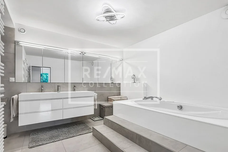 Un domicile qui enchante Appartement exclusif de 6½ pièces au Wesemlin – photo 9 sur 13