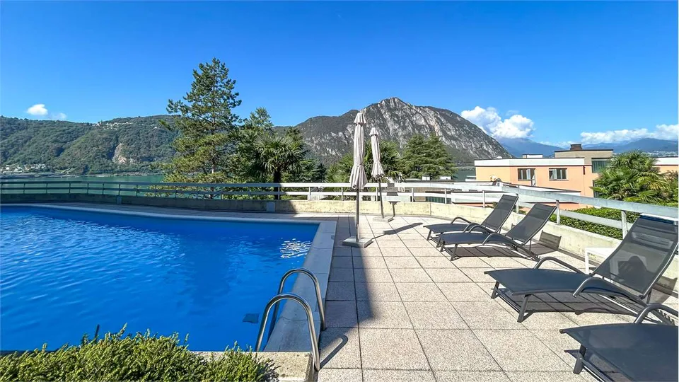 GRAZIOSO APPARTAMENTO 2,5 LOCALI CON VISTA LAGO – foto 2 di 10