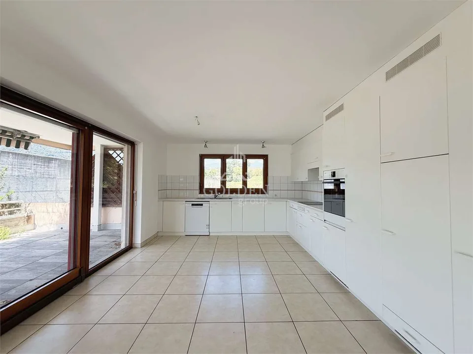 Großes und helles 4.5-Zimmer-Wohnung – Foto 4 von 13