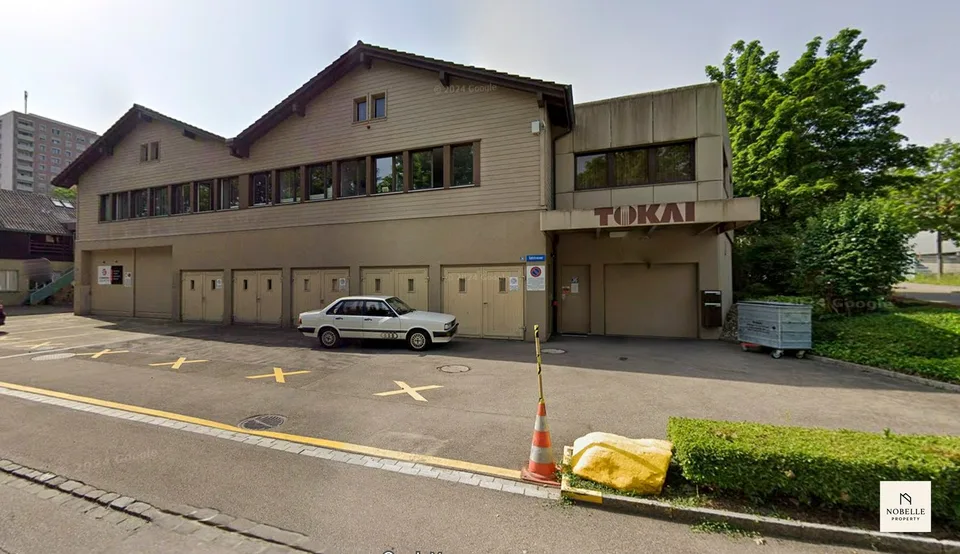 TOP: Ufficio affascinante con molto spazio a un affitto attraente – foto 15 di 15