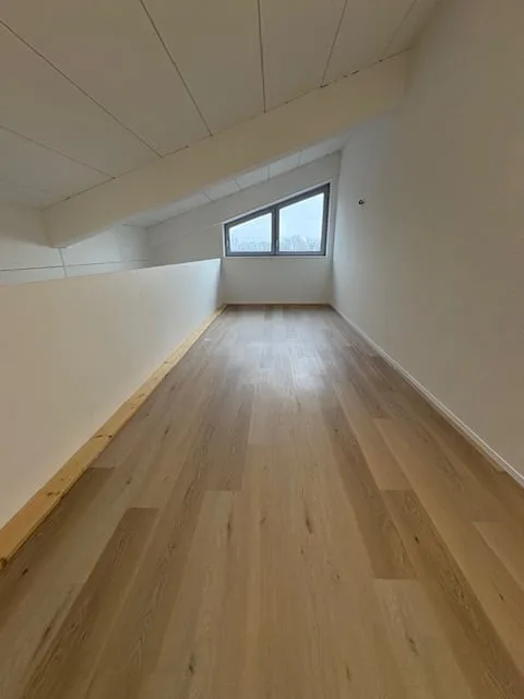 A louer 9 bureaux de taille variable de suite – photo 6 sur 10