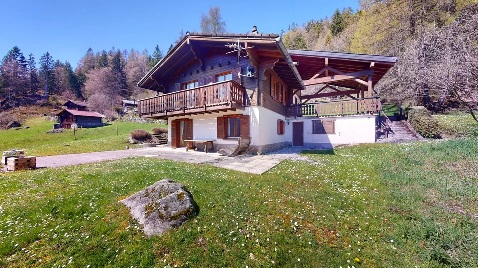 In season - Splendid chalet, surrounded by greenery, in the Marécottes – photo 17 of 17