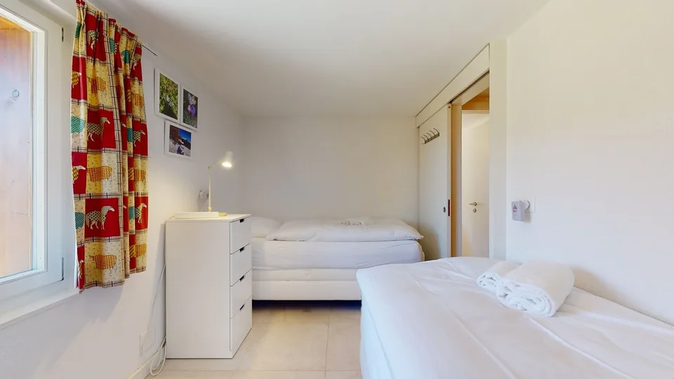 In season - Splendid chalet, surrounded by greenery, in the Marécottes – photo 14 of 17