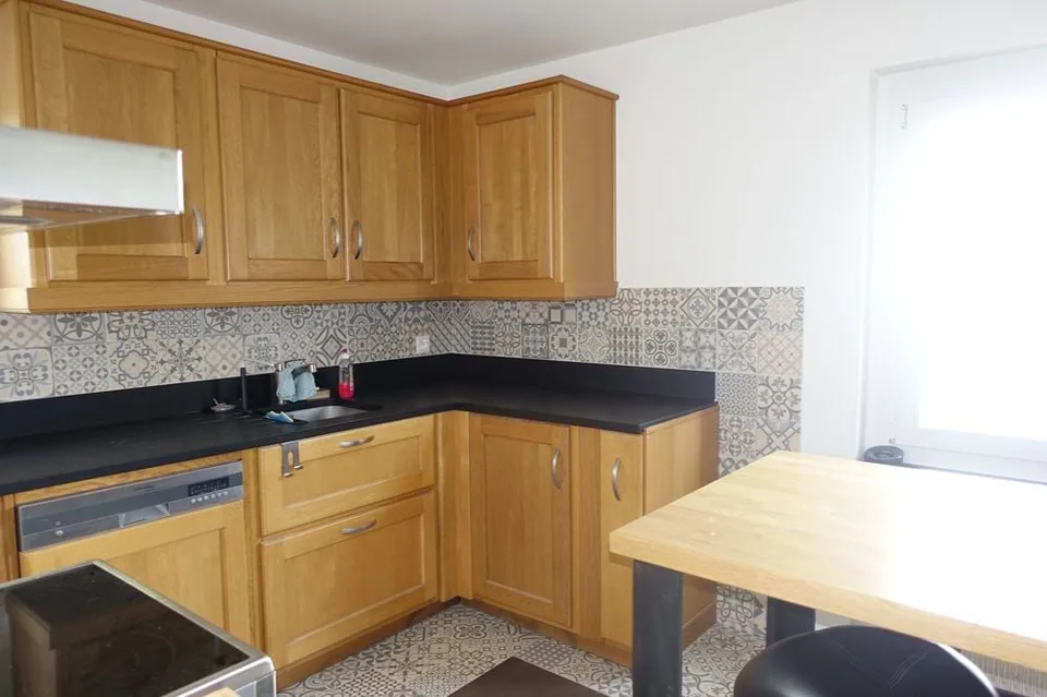 Les Bois - Einfamilienhaus mit 2 unabhängigen Wohnungen und Doppelgarage – Foto 6 von 14
