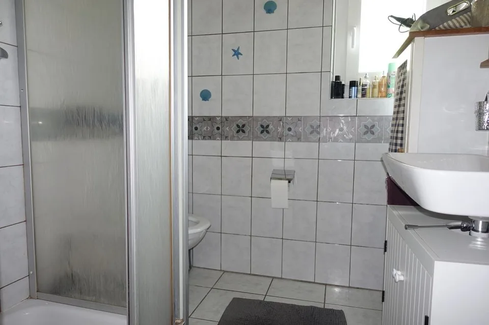 Les Bois - Einfamilienhaus mit 2 unabhängigen Wohnungen und Doppelgarage – Foto 12 von 14