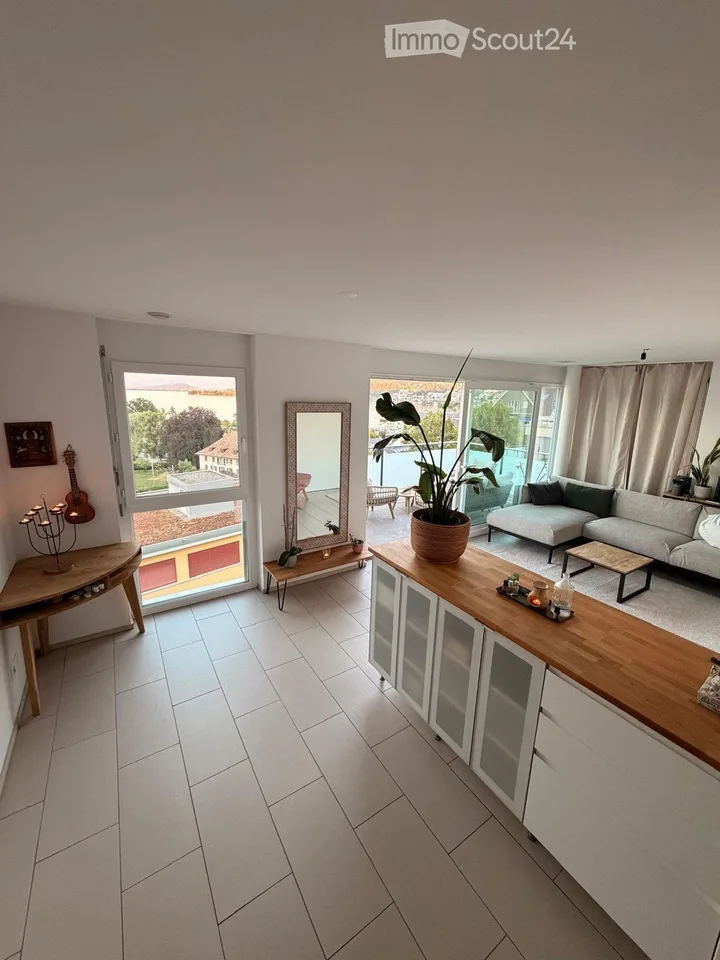 Moderne Wohnung mit atemberaubender Seesicht (befristet) – Foto 5 von 5