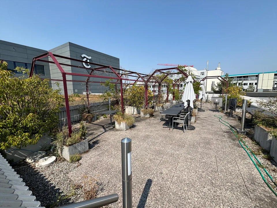 Sofort durchstarten: Gastrofläche mit Produktionsküche und Dachterrasse – Foto 8 von 8
