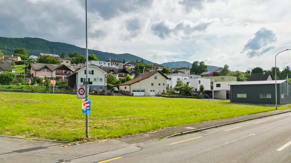In gemischter Zone, Baugrundstück von 1'749 m² in Courfaivre – Seltene Gelegenheit! – Foto 12 von 13