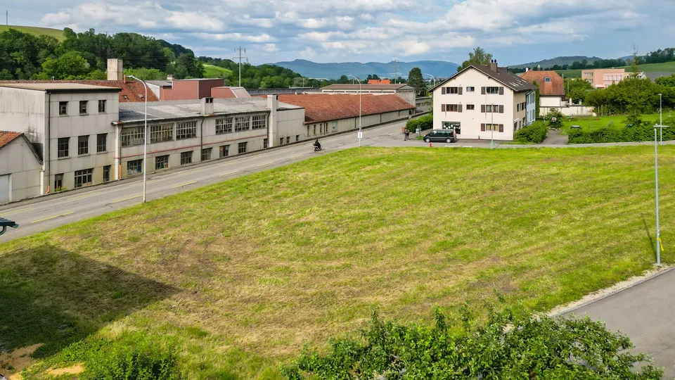 In gemischter Zone, Baugrundstück von 1'749 m² in Courfaivre – Seltene Gelegenheit! – Foto 8 von 13