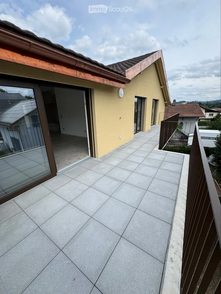 4½-Zimmer-Galeriewohnung in Wünnewil zu vermieten – Foto 5 von 5