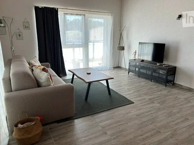 Loft möbliert – Foto 2 von 5