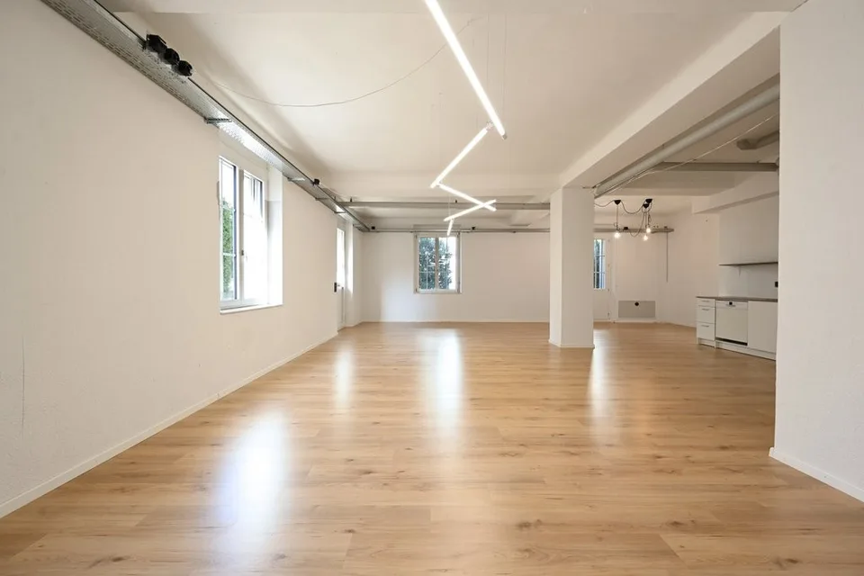 Gewerberaum inkl. Garage und eigenem Vorplatz zu vermieten – Foto 5 von 12