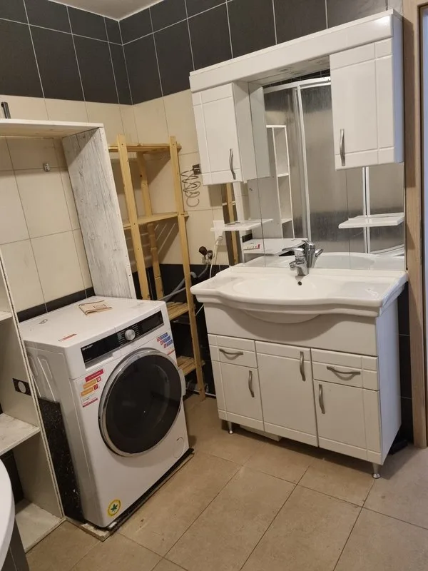 Schönes 3,5-Zimmer-Apartment mit 80 m2, im 2. Dachgeschoss – Foto 2 von 3