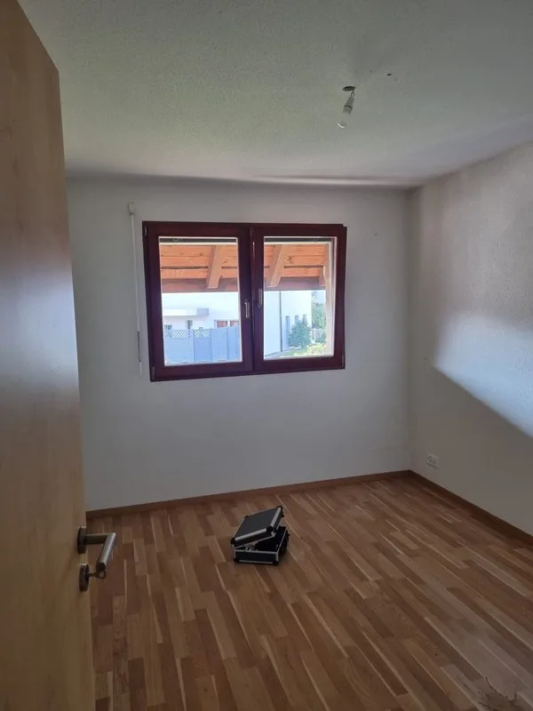 Schönes 3,5-Zimmer-Apartment mit 80 m2, im 2. Dachgeschoss – Foto 3 von 3