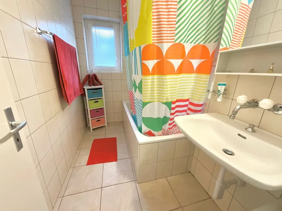 Wohnung 3,5 Zimmer mit 80 m² und Balkon – Foto 5 von 9
