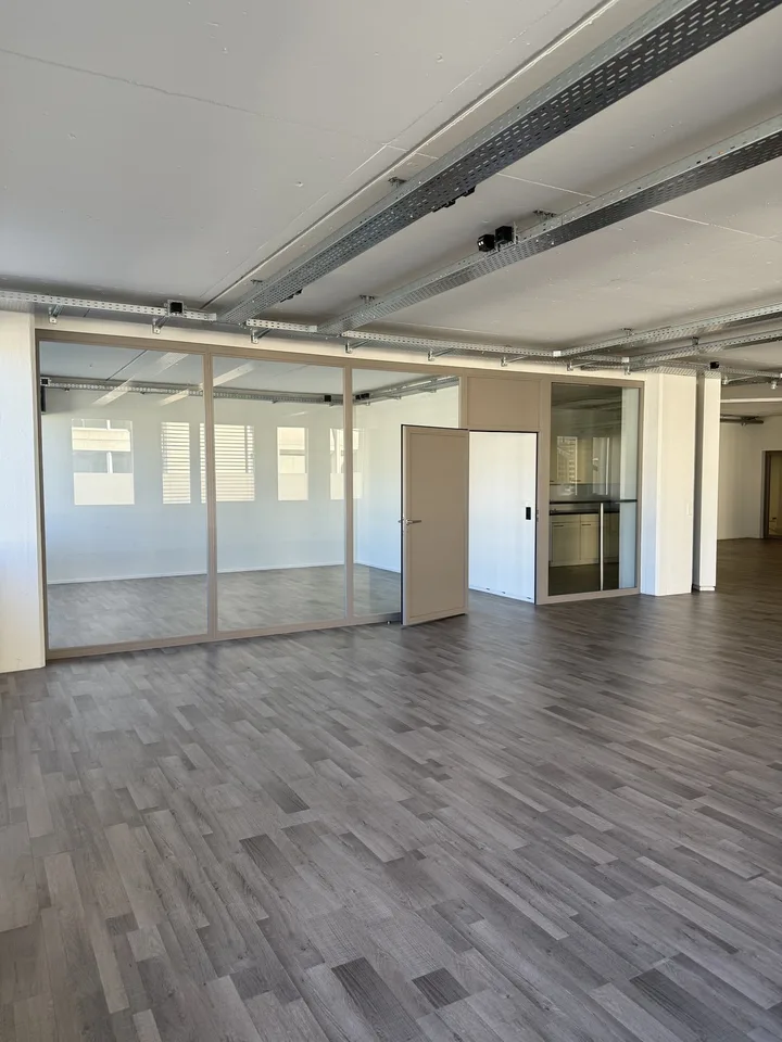 Zone Élargie - Emménager, Commencer – photo 5 sur 8