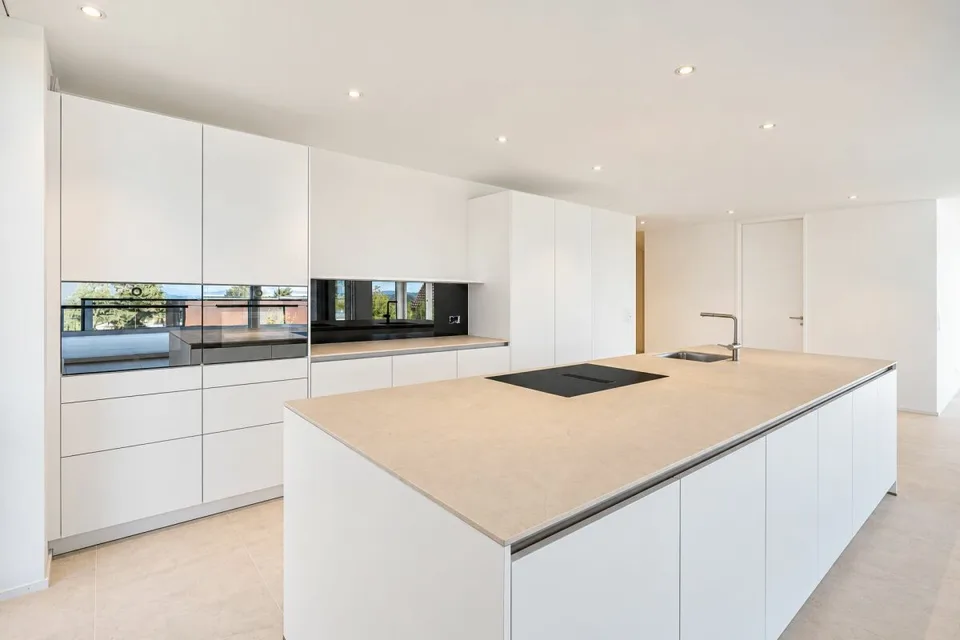 Exklusives Wohnen mit Seesicht - grosszügige 4.5-Zimmerwohnung – Foto 2 von 18