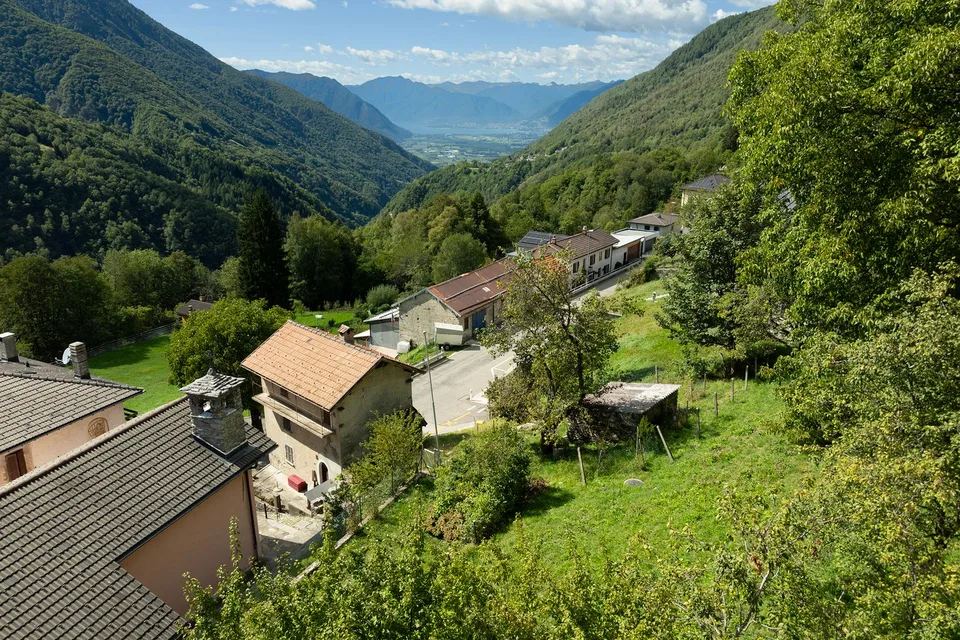 Ein bereites Projekt im Herzen des Valle Morobbia – Foto 3 von 3