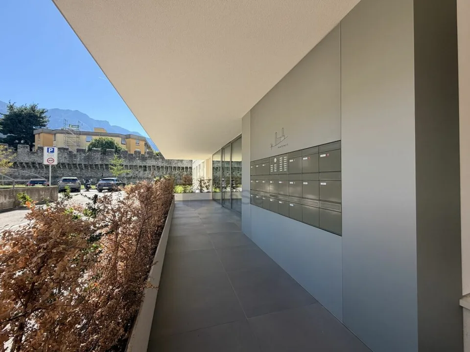 BELLINZONA ZENTRUM - 2,5 ZIMMER MODERN, GROßE TERRASSE – Foto 15 von 16
