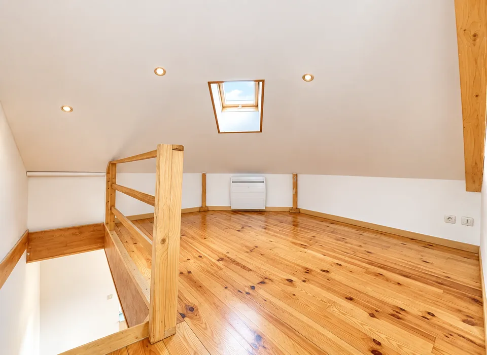 Lille Wazemmes – Großes T2-Duplex mit kommerzieller Gelegenheit – Foto 5 von 8
