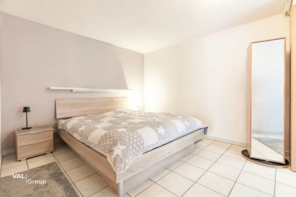 Tanto spazio per vivere: Appartamento con grande terrazza e privacy – foto 12 di 23