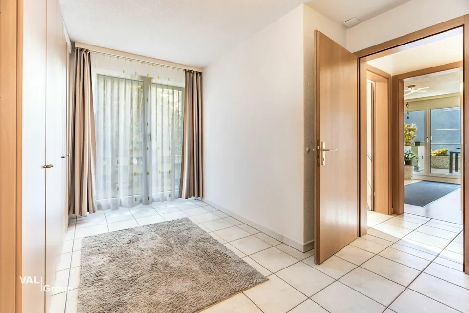 Tanto spazio per vivere: Appartamento con grande terrazza e privacy – foto 13 di 23