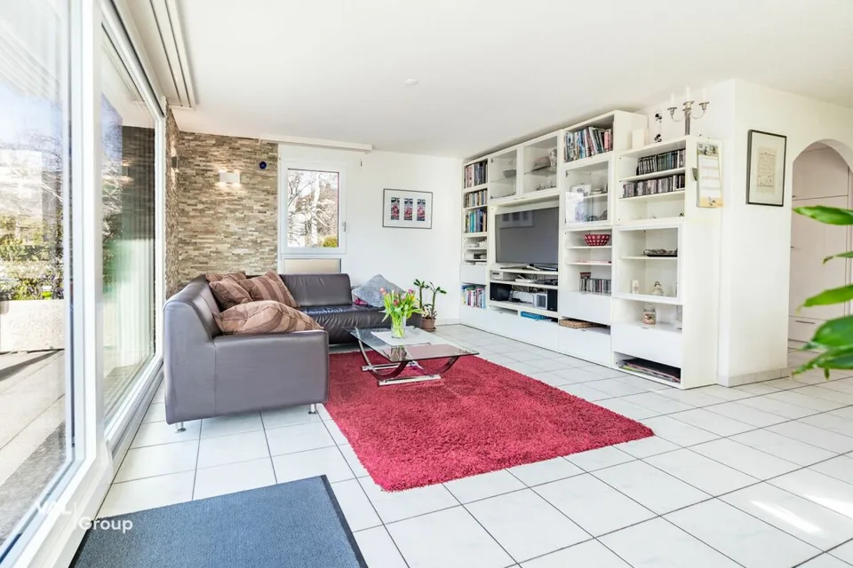 Tanto spazio per vivere: Appartamento con grande terrazza e privacy – foto 8 di 23