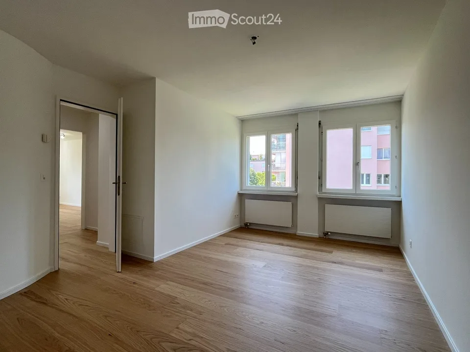 Attraktive 4.5-Zimmer-Maisonettewohnung – Foto 3 von 5