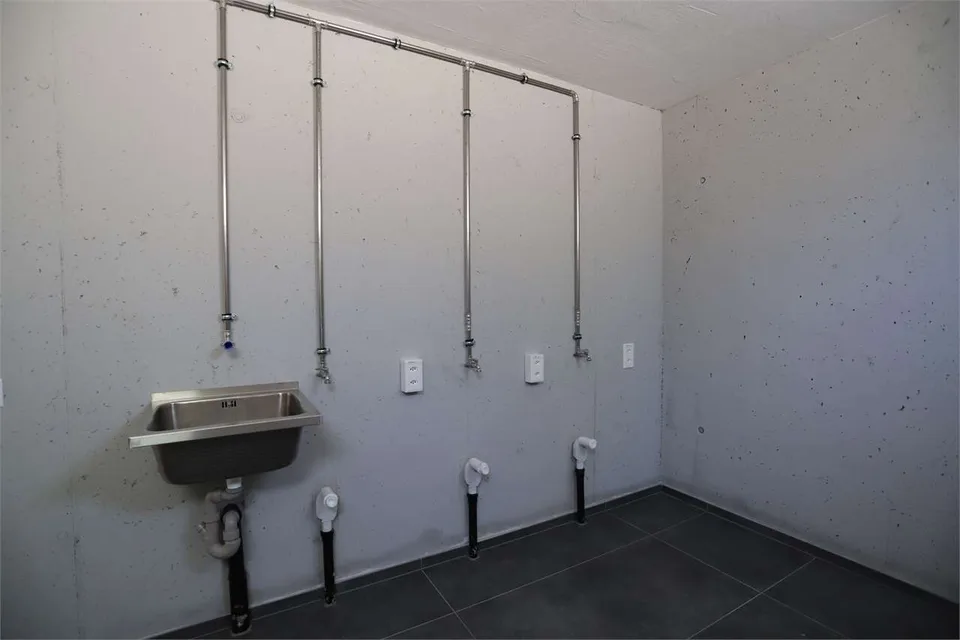 NEUE ZWEIZIMMERWOHNUNG ZU VERMIETEN - SORENGO TASSINO – Foto 10 von 12