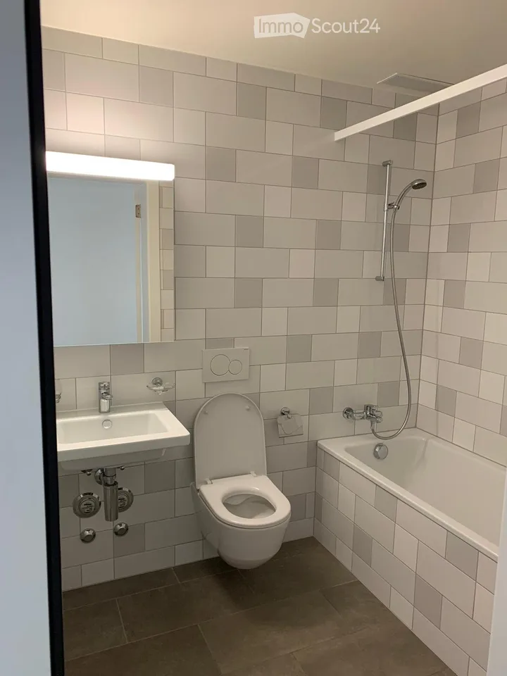Wohnung 3.5 Zimmer in Fourmi, Lausanne – Foto 2 von 5