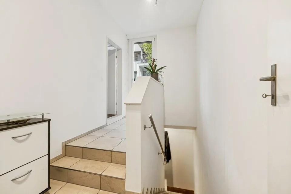 Loft avec terrasse sur le toit impressionnante à Gundeli – photo 2 sur 9