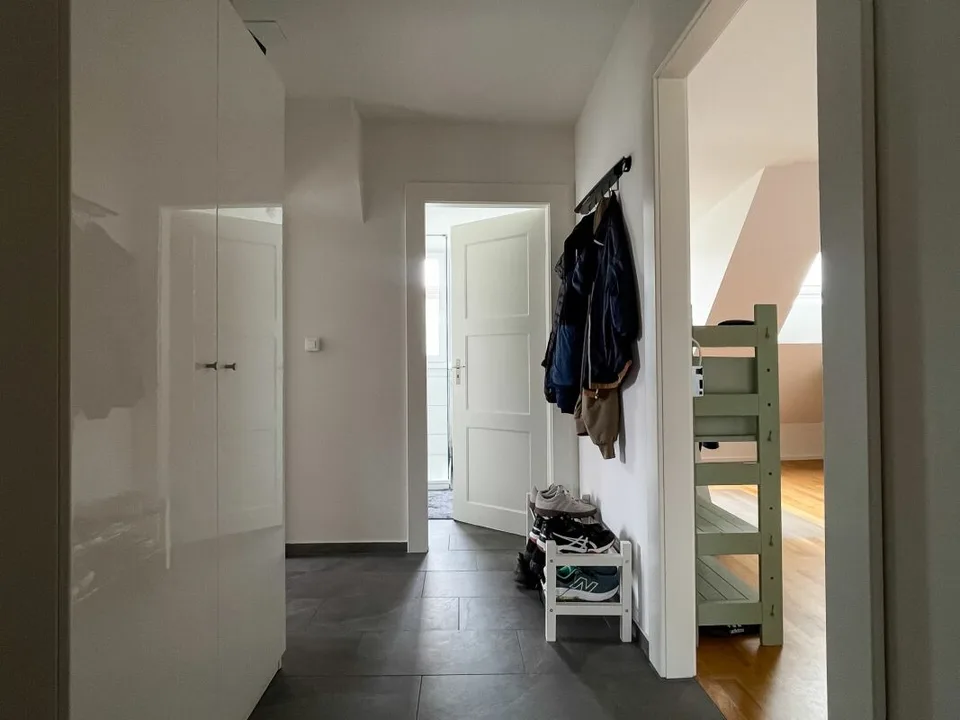 Saniertes Mehrfamilienhaus – Foto 7 von 15