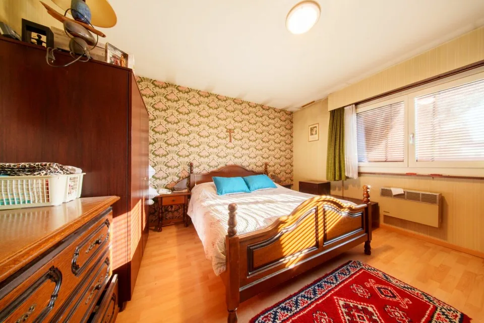 Une maison pleine de potentiel sur le coteau de Fully – photo 6 sur 12